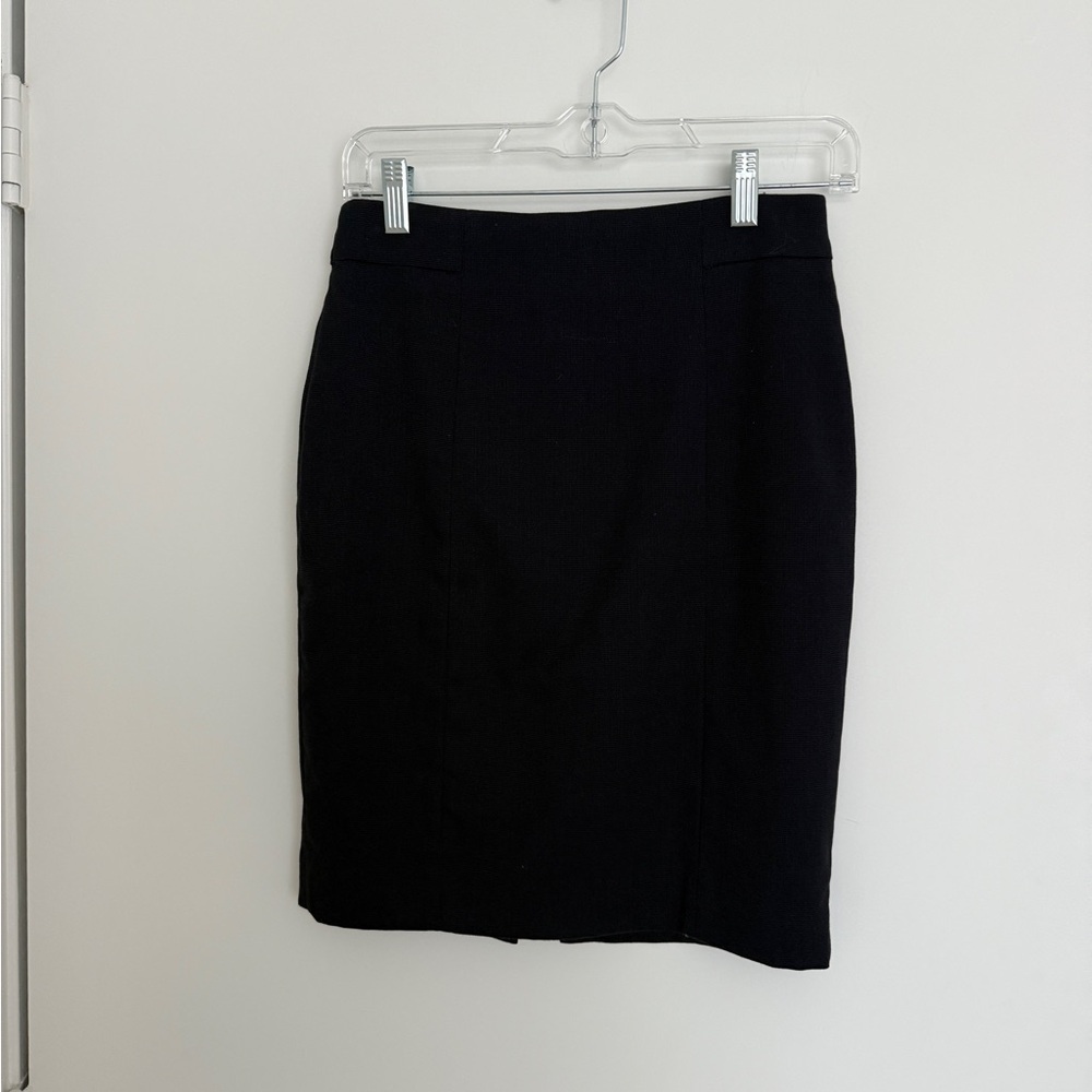H&M Classic Navy Pencil Skirt